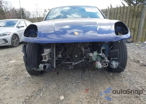 2022 Porsche Macan z USA, uszkodzony, nr VIN WP1AA2A58NLB11956